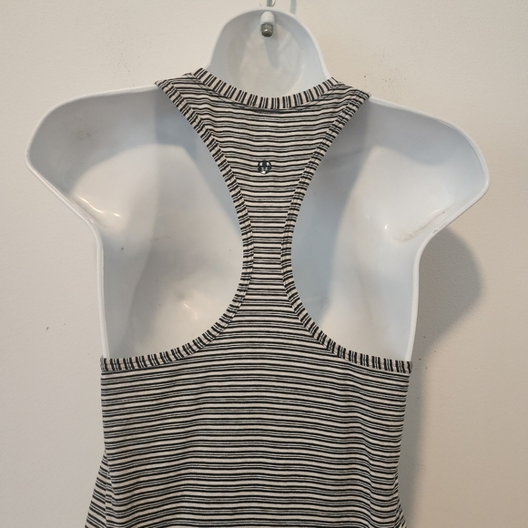 Lululemon Yogi RacerbackPine Stripe Heathered Inkwell Heathered Mojave Tan Sz 8 - Picture 11 of 13